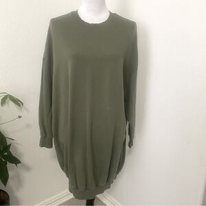 ASOS DESIGN Women’s Oversized Sweater Dress Size 6 in Color Olive
